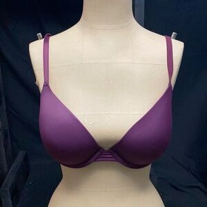 PINK Victoria’s Secret size 32DD maroon bra